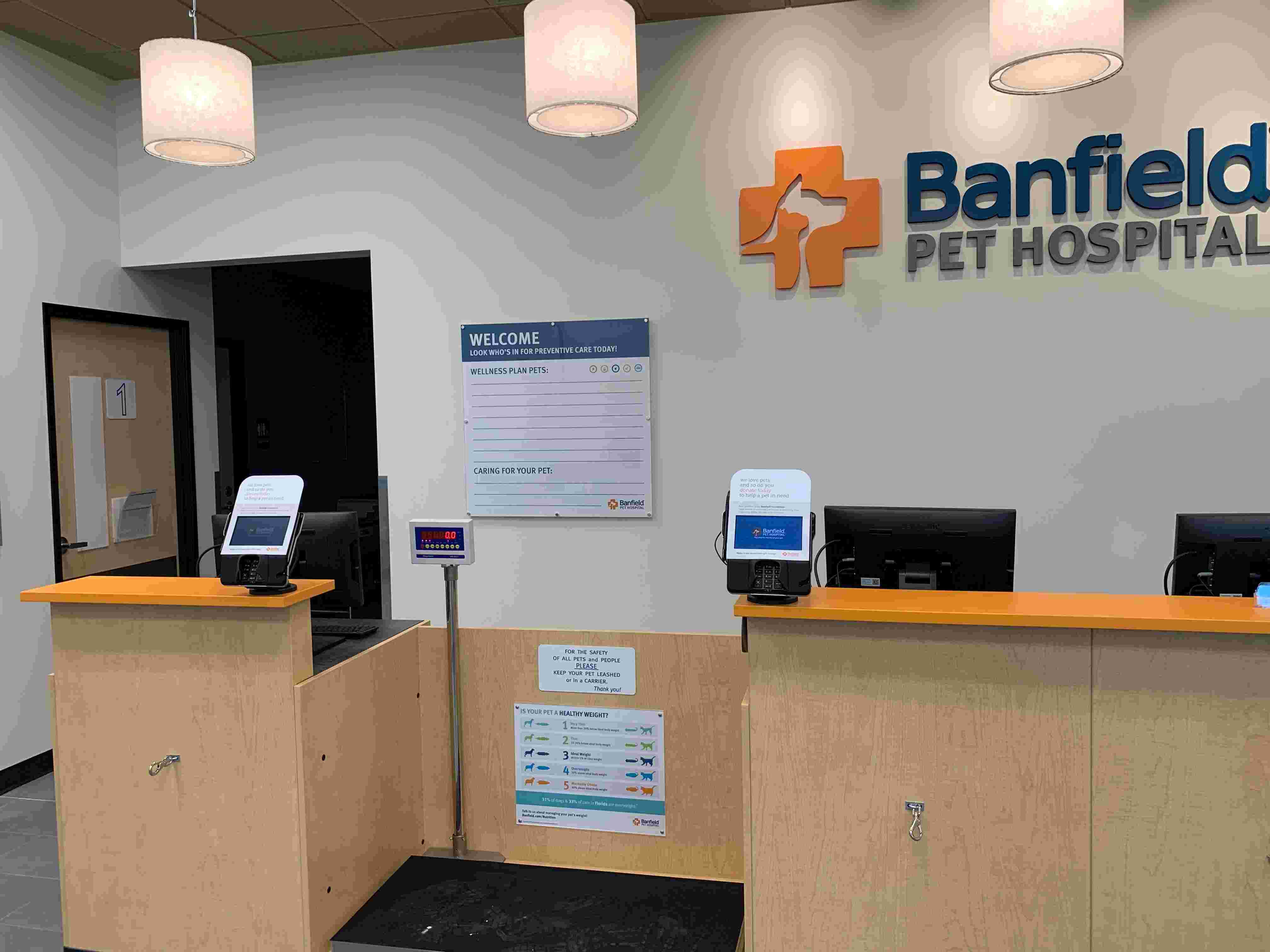 The Banfield Brandon Clayton Plaza front desk